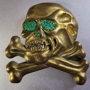 Jeweled Skull & Crossbones Belt Buckle